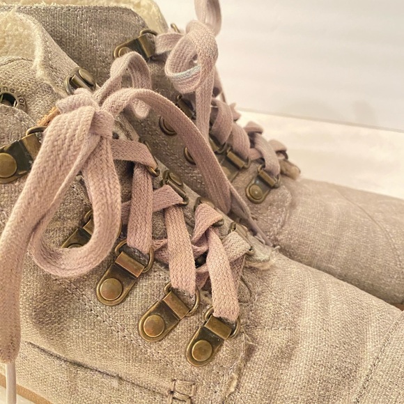 Toms Sherpa Lined Ankle Boot Convertible Shoes. Size 8w - Picture 13 of 13